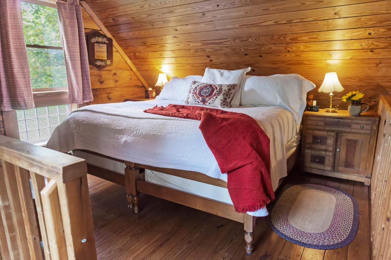 Arrowhead Inn ダーラム エクステリア 写真